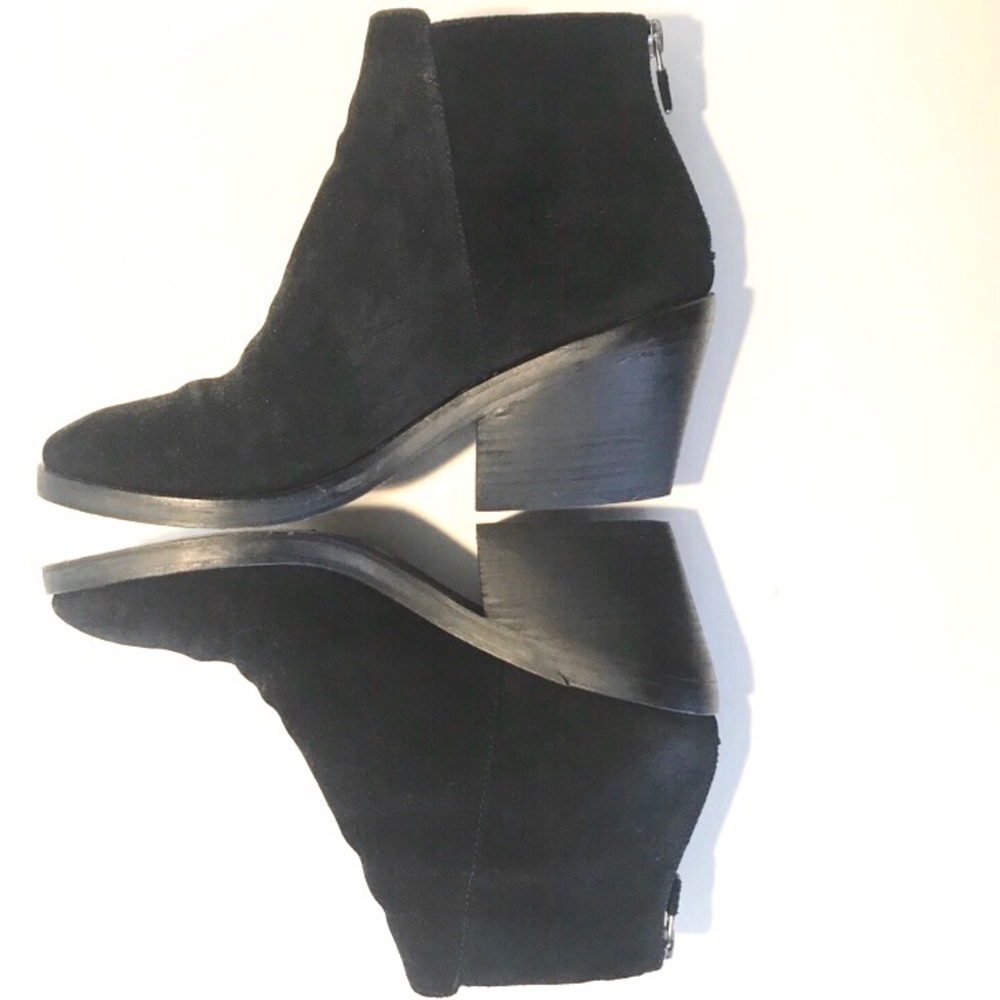 EILEEN FISHER Black Ankle Boots Suede Block Heel 9 - Picture 2 of 6